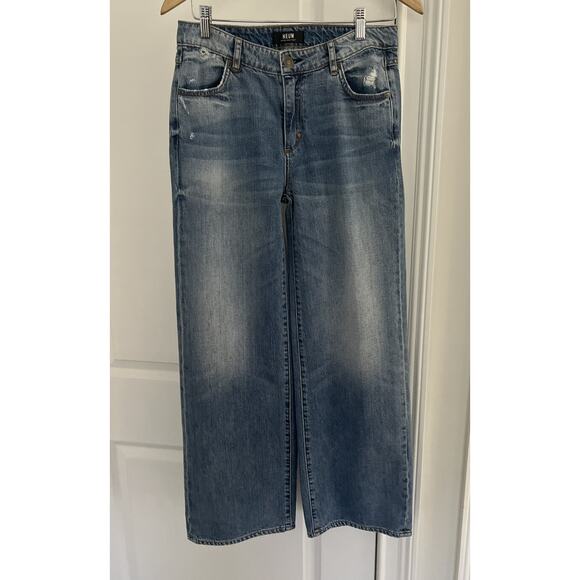 NEUW wide leg women’s jeans sz. 8 blue
